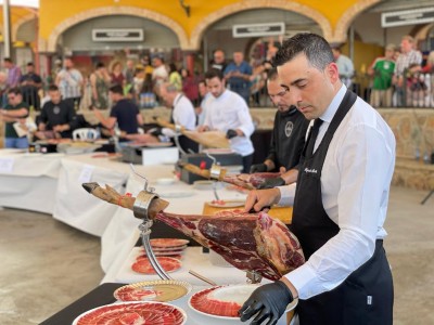 ESPECIAL FERIA DEL JAMON EN EXTREMADURA 